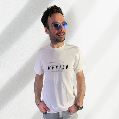 T-shirt blanc avec le tracé du circuit de Mexico et des informations relatives aux exploits réalisés sur ce circuit