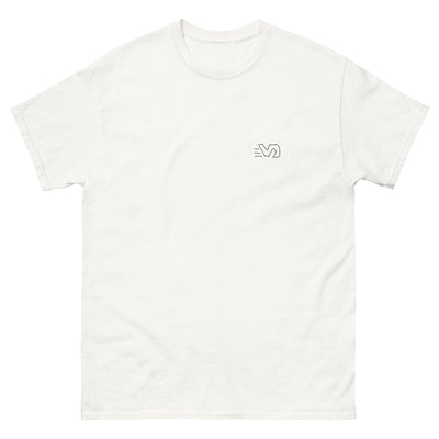 T-shirt blanc cassé avec le fameux logo Vintage Drivers "VD" réalisé par notre stagiaire