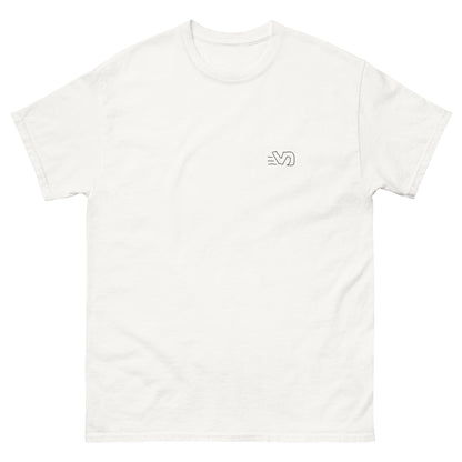 T-shirt blanc cassé avec le fameux logo Vintage Drivers "VD" réalisé par notre stagiaire